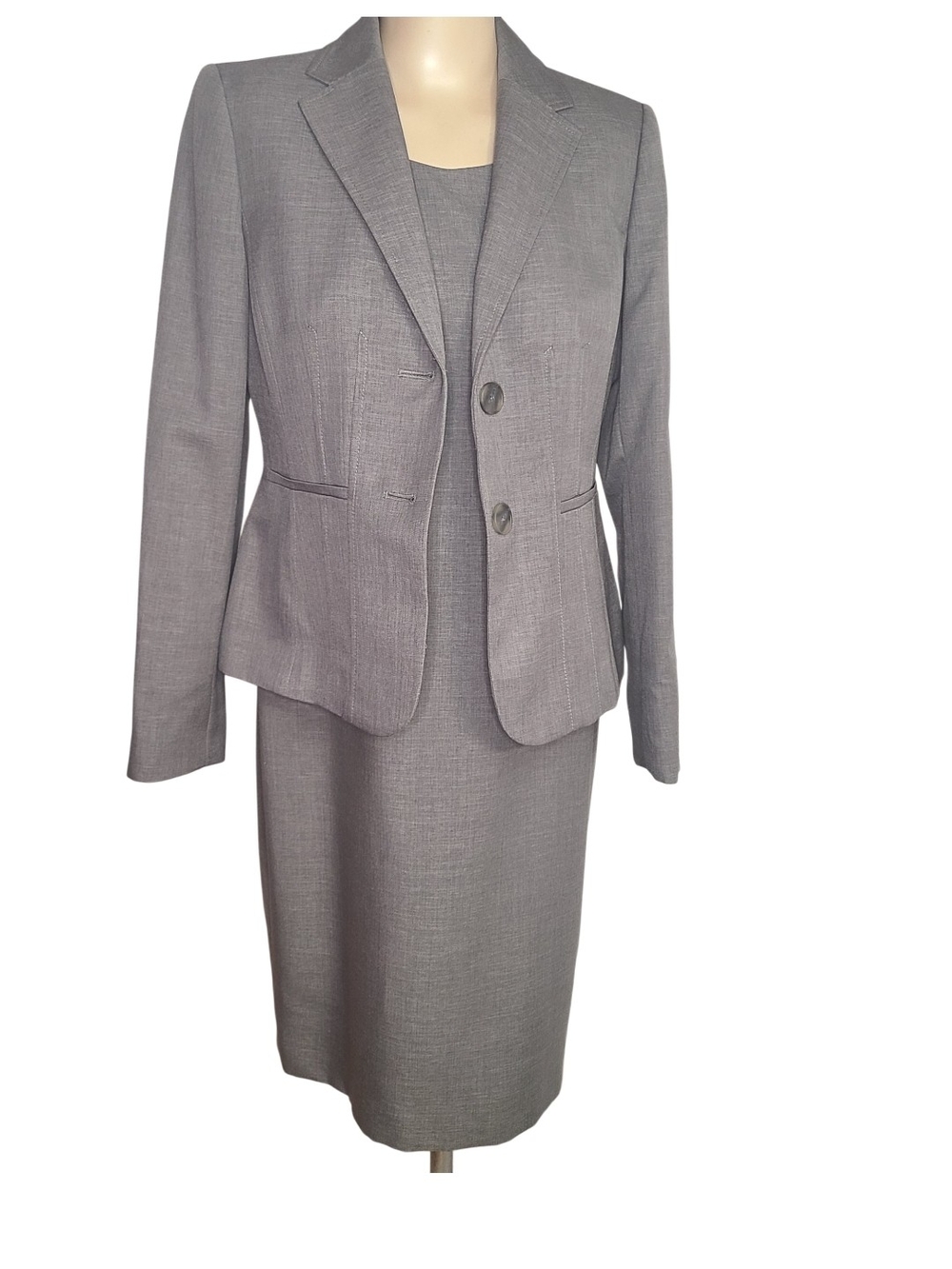 Kasper Gray Matching Blazer & Dress Suit Set Size 6 Office Career Chic